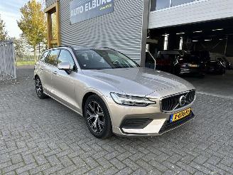Volvo V-60 2.0 B3 Essential Edition picture 3