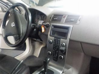 Volvo V-50 V50 (MW) 2.0 D 16V (D4204T) [100kW]  (04-2004/07-2010) picture 6