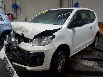 Tweedehands auto Volkswagen Up! Up! (121) Hatchback 1.0 12V 60 (CHYA) [44kW]  (08-2011/08-2020) 2017