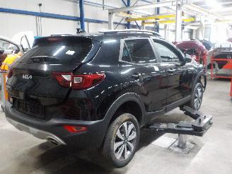 Kia Stonic Stonic (YB) SUV 1.0i T-GDi 12V Eco-Dynamics+ (G3LF) [74kW]  (01-2021/.=
=2E.) picture 3