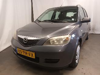 Voiture accidenté Mazda 2 2 (NB/NC/ND/NE) Hatchback 1.4 16V (FXJA) [58kW]  (04-2003/06-2007) 2004/10