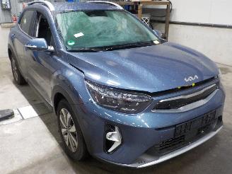 Kia Stonic Stonic (YB) SUV 1.0i T-GDi 12V Eco-Dynamics+ (G3LF) [74kW]  (01-2021/.=
=2E.) picture 2