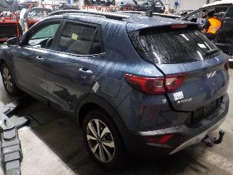 Kia Stonic Stonic (YB) SUV 1.0i T-GDi 12V Eco-Dynamics+ (G3LF) [74kW]  (01-2021/.=
=2E.) picture 4