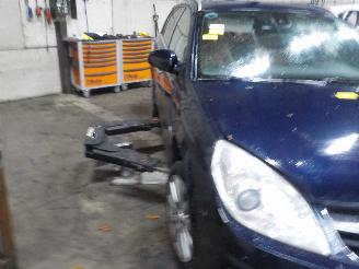 Opel Signum Signum (F48) Hatchback 5-drs 2.8 V6 Turbo 24V OPC (Z28NET(Euro 4)) [18=
4kW]  (01-2006/12-2008) picture 2