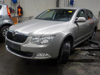 Purkuautot passenger cars Skoda Superb Superb (3TAA) Hatchback 1.4 TSI 16V (CAXC) [92kW]  (07-2008/05-2015) 2013