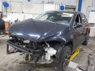 Autoverwertung Volkswagen Polo Polo VI (AW1) Hatchback 5-drs 1.0 TSI 12V (DKLA) [70kW]  (06-2017/...)= 2019/3