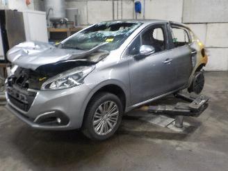 Autoverwertung Peugeot 208 208 I (CA/CC/CK/CL) Hatchback 1.2 Vti 12V PureTech (EB2FA(HMR)) [61kW]=
  (03-2018/12-2019) 2019