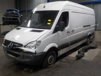 Uttjänta bilar auto Mercedes Sprinter Sprinter 3,5t (906.13/906.23) Ch.Cab/Pick-up 313 CDI 16V (OM651.956) [=
95kW]  (06-2006/12-2016) 2013