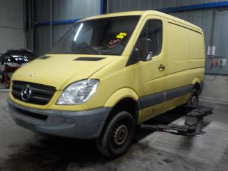 Uttjänta bilar auto Mercedes Sprinter Sprinter 3,5t (906.63) Van 313 CDI 16V (OM651.956) [95kW]  (05-2009/12=
-2016) 2010