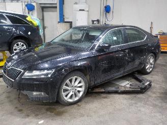 Purkuautot passenger cars Skoda Superb Superb (3V3) Liftback 2.0 TDI (DDAA) [140kW]  (03-2015/...) 2016