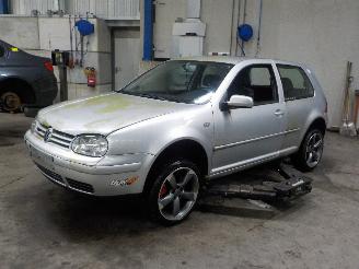 Sloopauto Volkswagen Golf Golf IV (1J1) Hatchback 2.3 V5 GTI 20V (AQN) [125kW]  (10-2000/06-2005=
) 2002