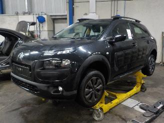 Dezmembrări autoturisme Citroën C4 C4 Cactus (0B/0P) Hatchback 5-drs 1.6 Blue Hdi 100 (DV6FD(BHY)) [73kW]=
  (09-2014/06-2018) 2015