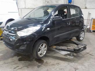Vrakbiler auto Hyundai I-10 i10 (F5) Hatchback 1.1i 12V (G4HG5) [51kW]  (04-2011/12-2013) 2011