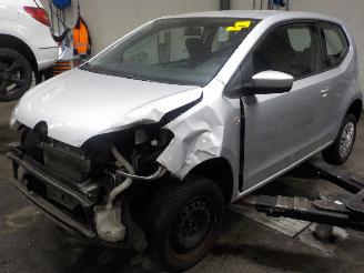 Dezmembrări autoturisme Volkswagen Up! Up! (121) Hatchback 1.0 12V EcoFuel (CPGA(Euro 6)) [50kW]  (11-2012/11=
-2023) 2013/7