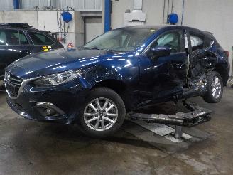 Auto da rottamare Mazda 3 3 (BM/BN) Hatchback 2.0 SkyActiv-G 120 16V (PEY5) [88kW]  (09-2013/05-=
2019) 2015