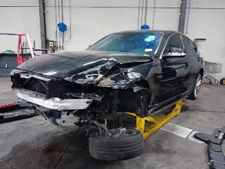 Sloopauto BMW 3-serie 3 serie (F30) Sedan 320i 2.0 16V (N20-B20A) [180kW]  (11-2011/10-2018)= 2012