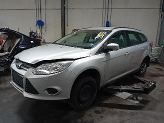 Uttjänta bilar auto Ford Focus Focus 3 Wagon Combi 1.6 TDCi 115 (T1DA(Euro 5)) [85kW]  (05-2011/05-20=
18) 2015/0