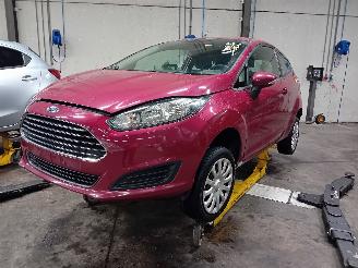 Coche siniestrado Ford Fiesta Fiesta 6 (JA8) Hatchback 1.0 Ti-VCT 12V 65 (XMJC) [48kW]  (01-2013/06-=
2017) 2013