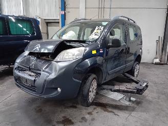 Dezmembrări autoturisme Citroën Nemo Nemo Combi (AJ) MPV 1.4 (TU3A/L5(KFV)) [54kW]  (04-2009/...) 2010