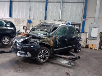 rozbiórka samochody osobowe Renault Scenic Grand Scénic III (JZ) MPV 1.2 16V TCe 115 (H5F-400(H5F-A4)) [85kW]  =
(04-2012/12-2016) 2015