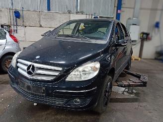 Démontage voiture Mercedes B-klasse B (W245) Hatchback 1.7 B-170 16V (M266.940) [85kW]  (03-2005/11-2011) 2006