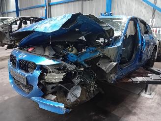 Vrakbiler auto BMW 3-serie 3 serie (F30) Sedan 320i 2.0 16V (N20-B20B) [135kW]  (03-2012/10-2018)= 2021