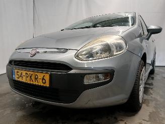 Vaurioauto  passenger cars Fiat Punto Punto Evo (199) Hatchback 1.3 JTD Multijet 85 16V (199.B.4000(Euro 5))=
 [62kW]  (10-2009/02-2012) 2010/11