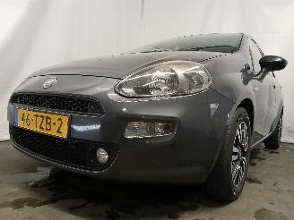 Vaurioauto  passenger cars Fiat Punto Punto III (199) Hatchback 0.9 TwinAir (312.A.2000) [63kW]  (03-2012/..=
=2E) 2012/4