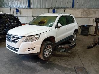 Auto da rottamare Volkswagen Tiguan Tiguan (5N1/2) SUV 2.0 TSI 16V 4Motion (CCZA(Euro 5)) [147kW]  (09-200=
7/07-2018) 2010