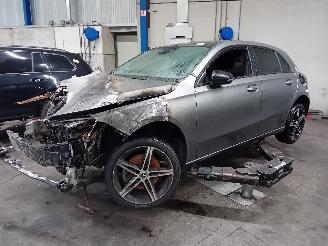 Démontage voiture Mercedes A-klasse A (177.0) Hatchback 1.3 A-200 Turbo 16V (M282.914) [120kW]  (03-2018/1=
2-2026) 2018