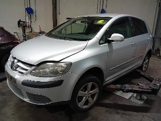 Autoverwertung Volkswagen Golf Golf Plus (5M1/1KP) MPV 1.6 FSI 16V (BLF(Euro 4)) [85kW]  (12-2004/05-=
2008) 2005