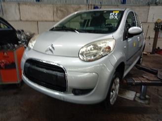 Coche siniestrado Citroën C1 C1 Hatchback 1.0 12V (384F(CFA)) [50kW]  (06-2005/09-2014) 2009