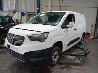 Démontage voiture Opel Combo Combo Cargo Van 1.6 CDTI 100 (B16DT(DV6FD)) [73kW]  (06-2018/04-2020) 2019
