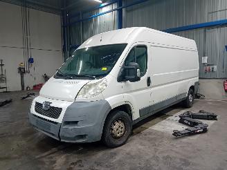Salvage car Peugeot Boxer Boxer (U9) Van 2.2 HDi 120 Euro 4 (22DT(4HU)) [88kW]  (04-2006/12-2016=
) 2007