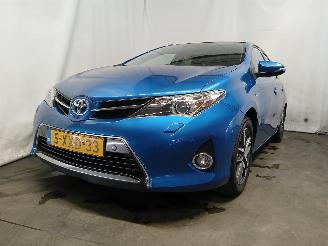 skadebil auto Toyota Auris Auris Touring Sports (E18) Combi 1.8 16V Hybrid (2ZRFXE) [100kW]  (07-=
2013/12-2018) 2014/12
