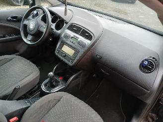 Seat Altea Altea XL (5P5) MPV 1.8 TFSI 16V (BZB) [118kW]  (01-2007/07-2015) picture 6