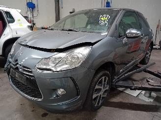 Dezmembrări autoturisme Citroën DS3 DS3 (SA) Hatchback 1.6 e-HDi (DV6DTED(9HP)) [68kW]  (11-2009/07-2015) 2011