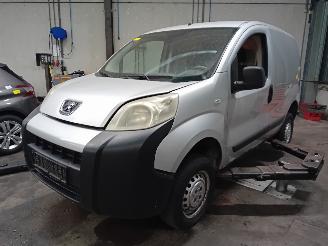 Vrakbiler auto Peugeot Bipper Bipper (AA) Van 1.4 HDi (DV4TED(8HS)) [50kW]  (02-2008/...) 2009