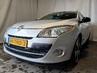 Coche accidentado Renault Mégane Megane III Grandtour (KZ) Combi 5-drs 1.4 16V TCe 130 (H4J-700(H4J-A7)=
) [96kW]  (05-2009/02-2016) 2012/3