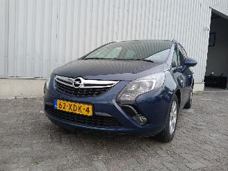 Vrakbiler auto Opel Zafira Zafira Tourer (P12) MPV 1.4 Turbo 16V ecoFLEX (A14NET(Euro 5)) [88kW] =
 (10-2011/06-2014) 2012/5