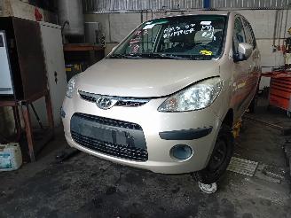 Vrakbiler auto Hyundai I-10 i10 (F5) Hatchback 1.1i 12V (G4HG) [49kW]  (01-2008/12-2013) 2008