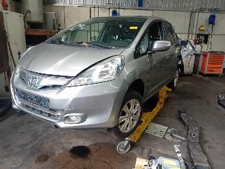 rozbiórka samochody osobowe Honda Jazz Jazz (GE6/GE8/GG/GP) Hatchback 1.3 VTEC 16V Hybrid (LDA3(Euro 5)) [75k=
W]  (04-2011/06-2015) 2012