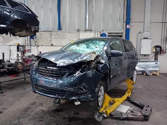  Peugeot 108 108 Hatchback 1.0 12V (1KRFE(CFB)) [51kW]  (05-2014/...) 2016