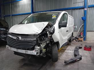 Vrakbiler auto Opel Vivaro Vivaro Van 1.6 CDTi BiTurbo 125 (R9M-452(R9M-D4)) [92kW]  (03-2016/12-=
2019) 2017/10