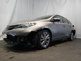 Toyota Auris Auris Touring Sports (E18) Combi 1.8 16V Hybrid (2ZRFXE) [100kW]  (07-=
2013/12-2018) picture 2