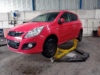 Vrakbiler auto Hyundai I-20 i20 Hatchback 1.2i 16V (G4LA) [57kW]  (09-2008/12-2012) 2008/5