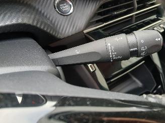 Peugeot 208 208 II (UB/UH/UP) Hatchback 5-drs e-208 50 kWh (ZKX) [100kW]  (06-2019=
/...) picture 14