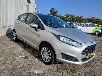 Ford Fiesta Fiesta 6 (JA8) Hatchback 1.0 SCI 12V 80 (P4JA(Euro 5)) [59kW]  (10-201=
2/06-2017) picture 6
