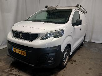 Unfallwagen Peugeot Expert Expert (V1/VA/VB/VE/VF/VT/VY) Van 1.6 Blue HDi 115 (DV6FCU(BHX)) [85kW=
]  (04-2016/...) 2019/9