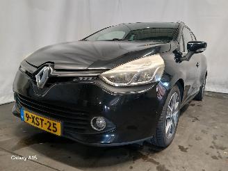 Auto incidentate Renault Clio Clio IV Estate/Grandtour (7R) Combi 5-drs 0.9 Energy TCE 90 12V (H4B-4=
00(H4B-A4)) [66kW]  (01-2013/08-2021) 2014/10